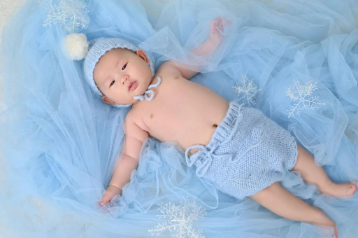 清远宝宝打完疫苗后发烧